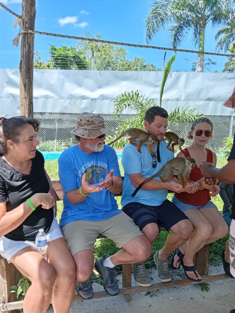 The Monkey Home: Tour de Naturaleza y Cultura 3